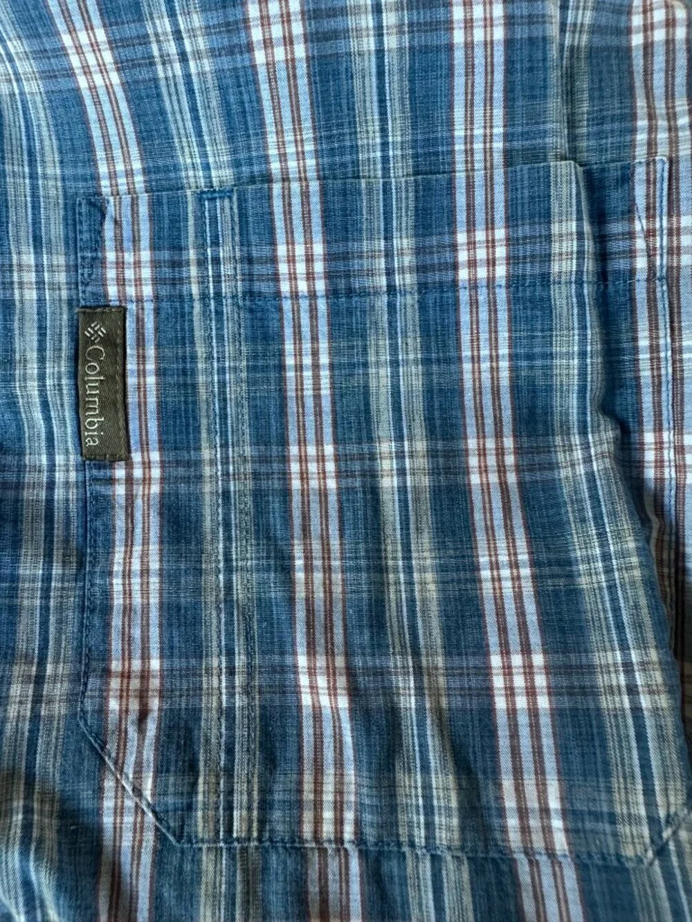 Columbia Sportswear Company Men's Blue Red Plaid SS Button Front Shirt XL Cotton